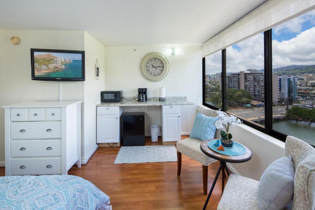 Modern Waikiki Sleek Studio Honolulu Exterior photo